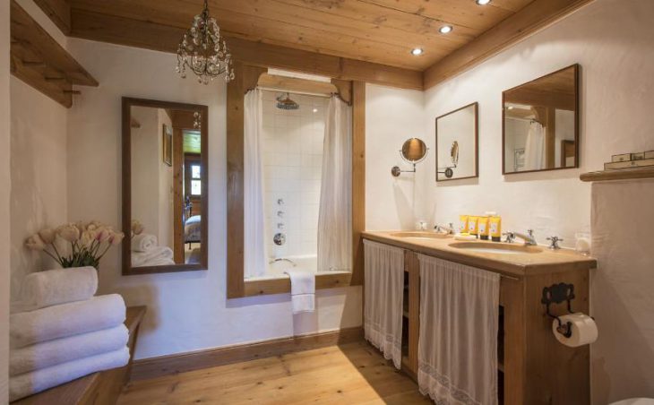 Chalet Le Ti in Verbier , Switzerland image 13 